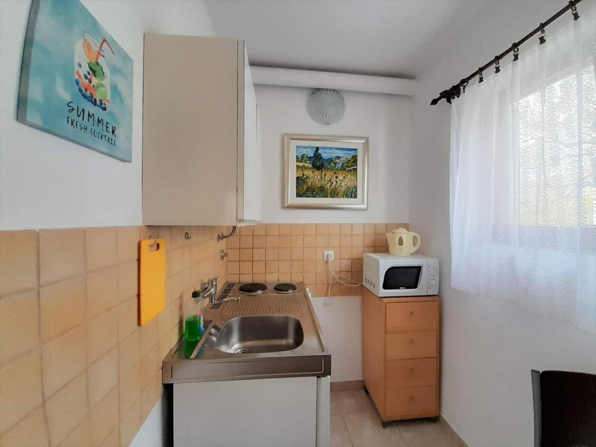 Lovely Studio Malina Close To The Beach Krk Town Exterior photo
